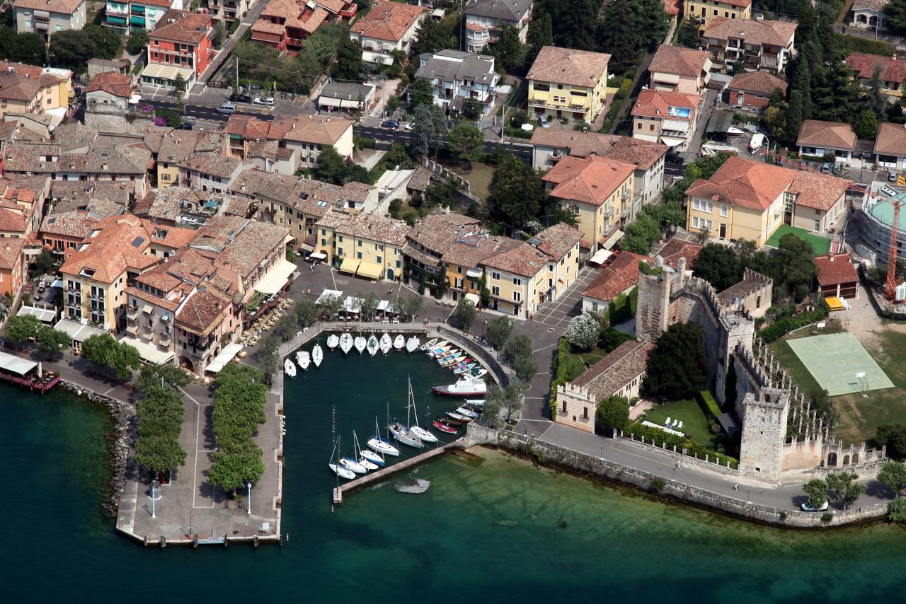 Del Garda 2* Torri Del Benaco